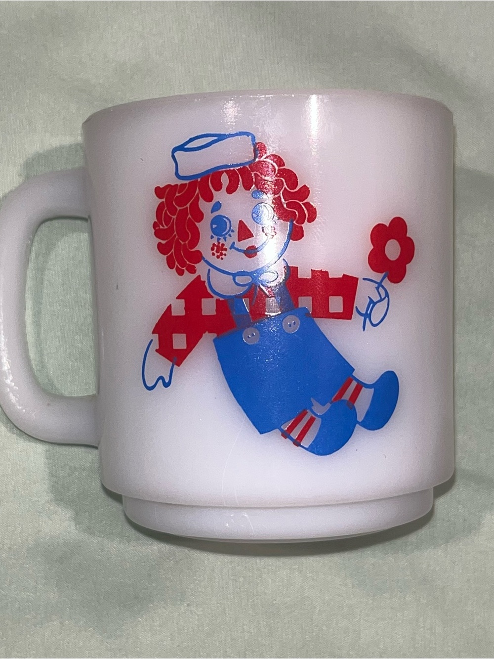 Vintage Raggedy Ann & Andy Milk Glass Coffee Cup Mug 3 1/2"  Glasbake